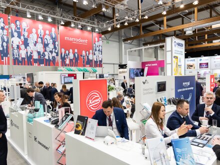 targi-krakdent-2022 (65).jpg
