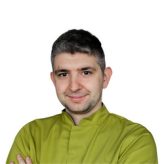 nowakowski-daniel.png
