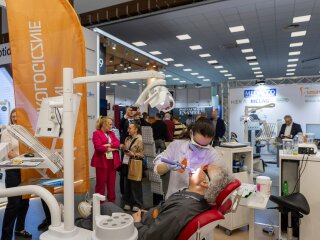 Targi KRAKDENT 2026 16 kwietnia (110).jpg